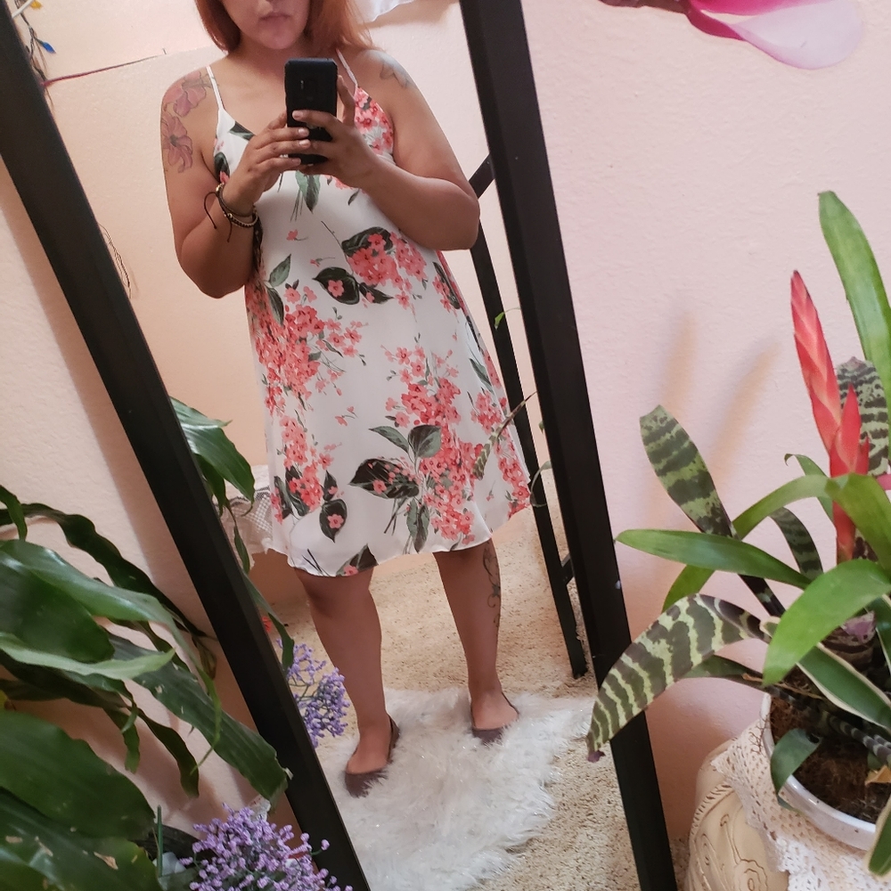 Sun/Ivory Hem Dress Boutique Fashion Floral Print In Small, Medium, Large